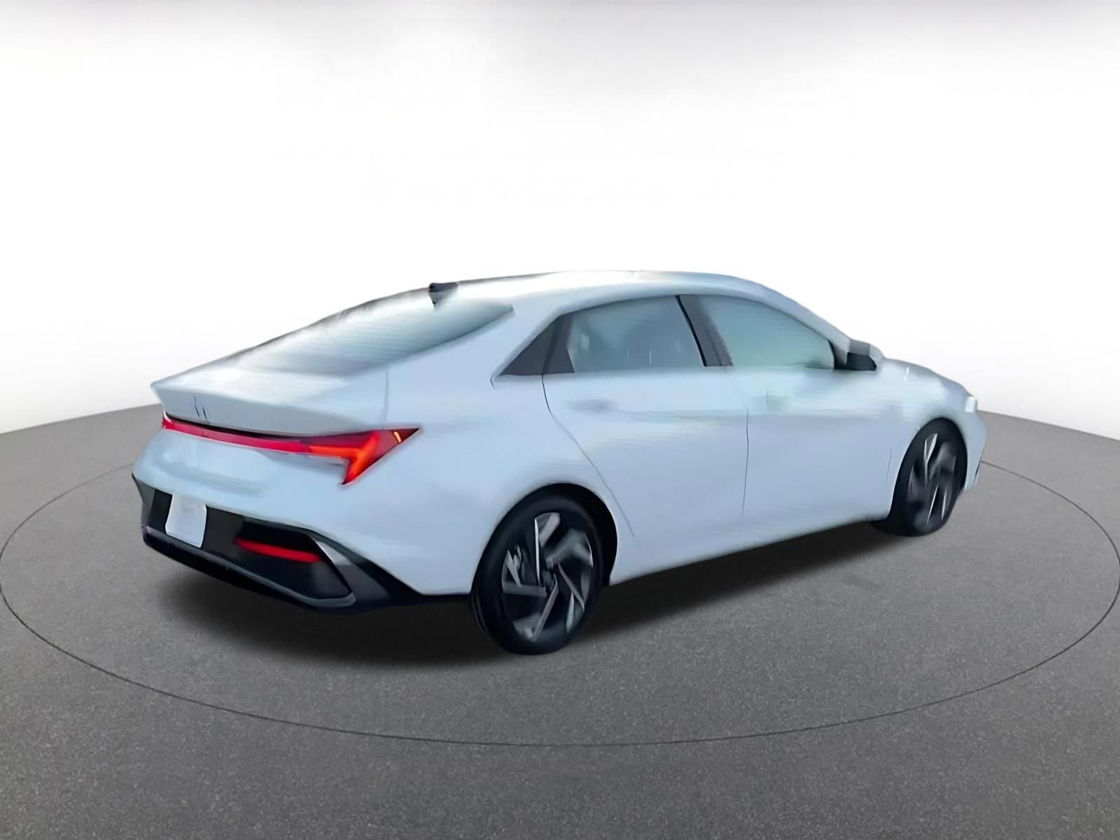 Thumbnail: 2025 Hyundai Elantra - 15