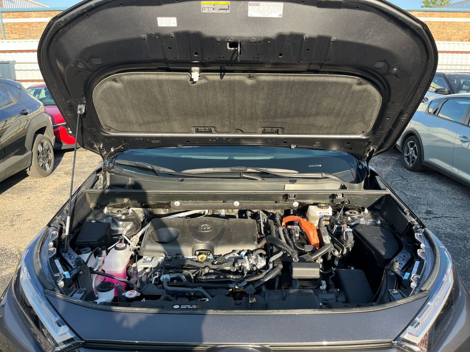 Thumbnail: 2025 Toyota RAV4 - 31