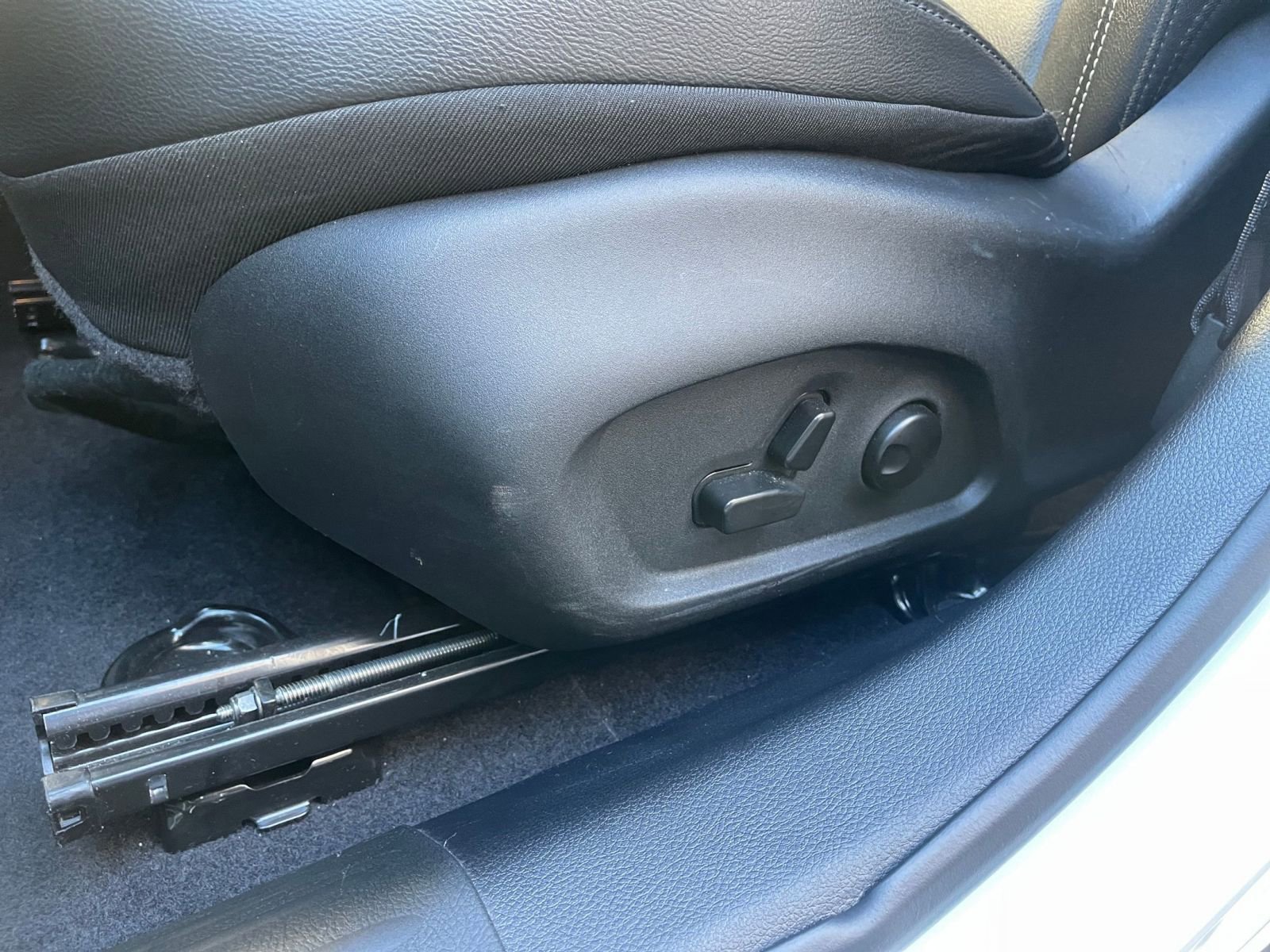 Thumbnail: 2025 Jeep Compass - 22