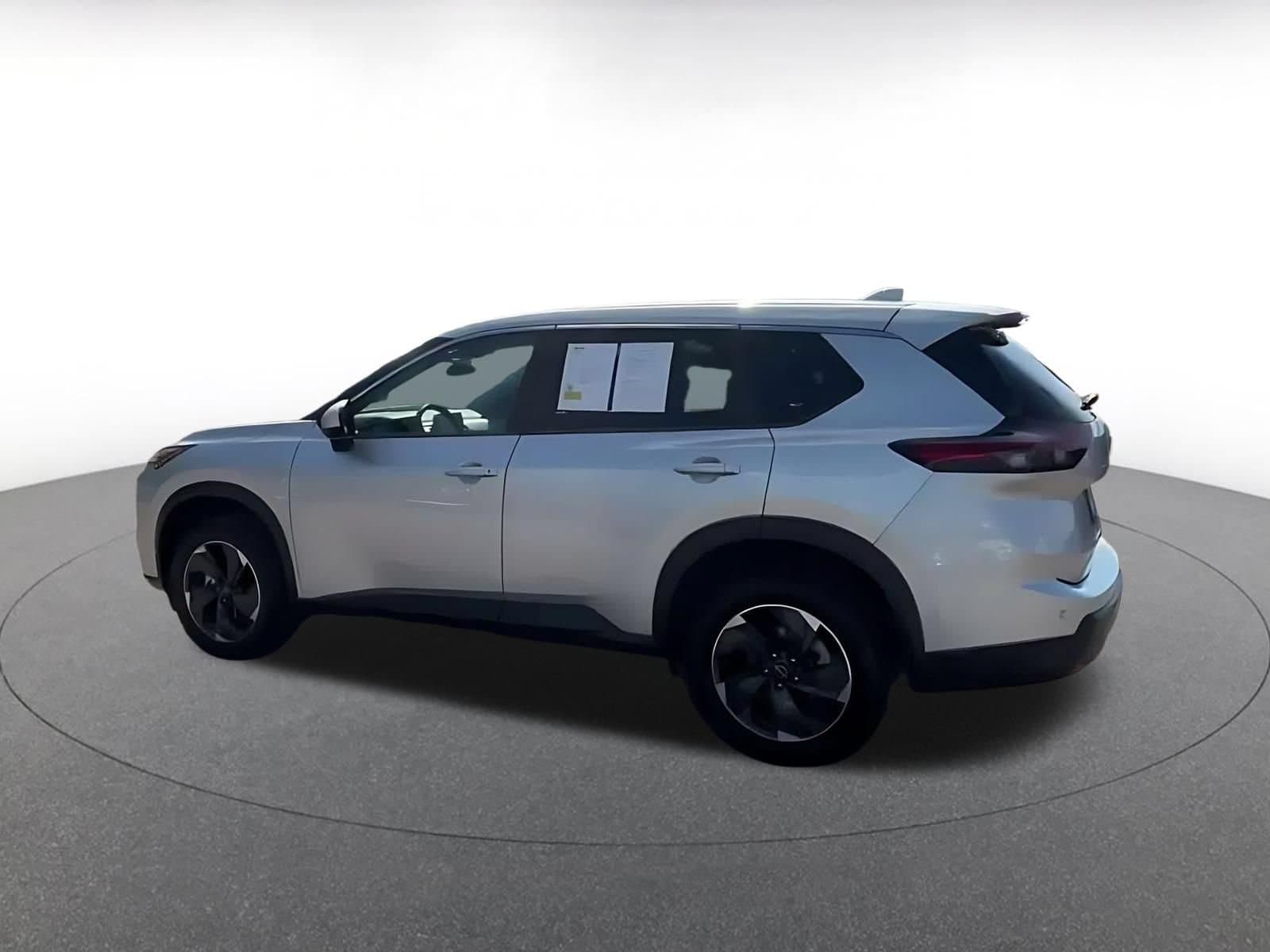 Thumbnail: 2025 Nissan Rogue - 8