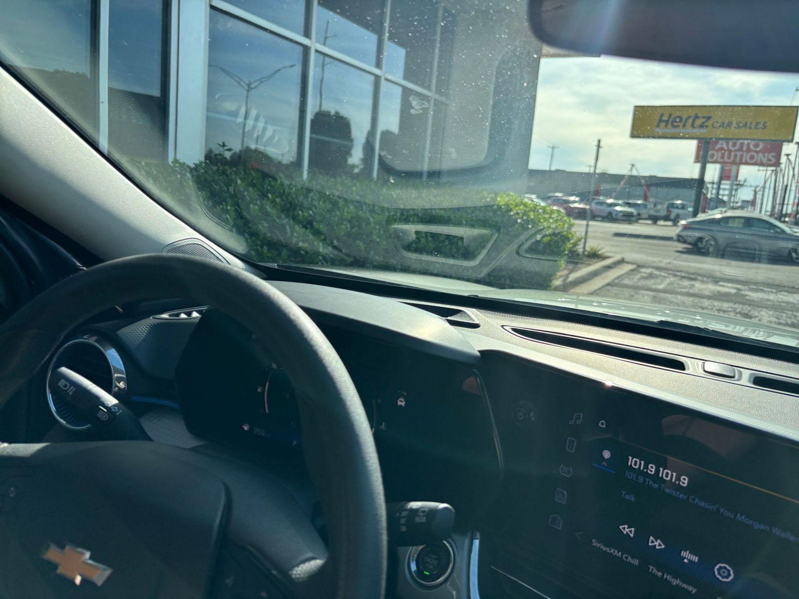 Thumbnail: 2025 Chevrolet Trax - 33