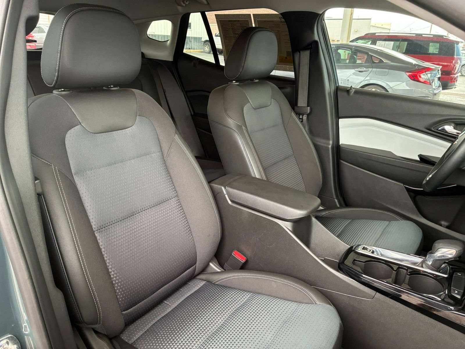 Thumbnail: 2025 Chevrolet Trax - 35