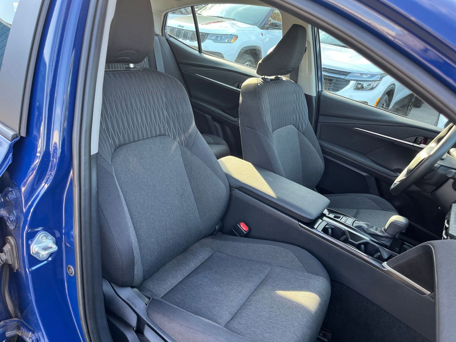 Thumbnail: 2025 Toyota Camry - 34