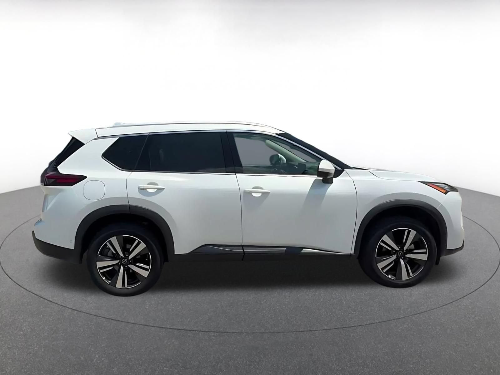 Thumbnail: 2026 Nissan Rogue - 13
