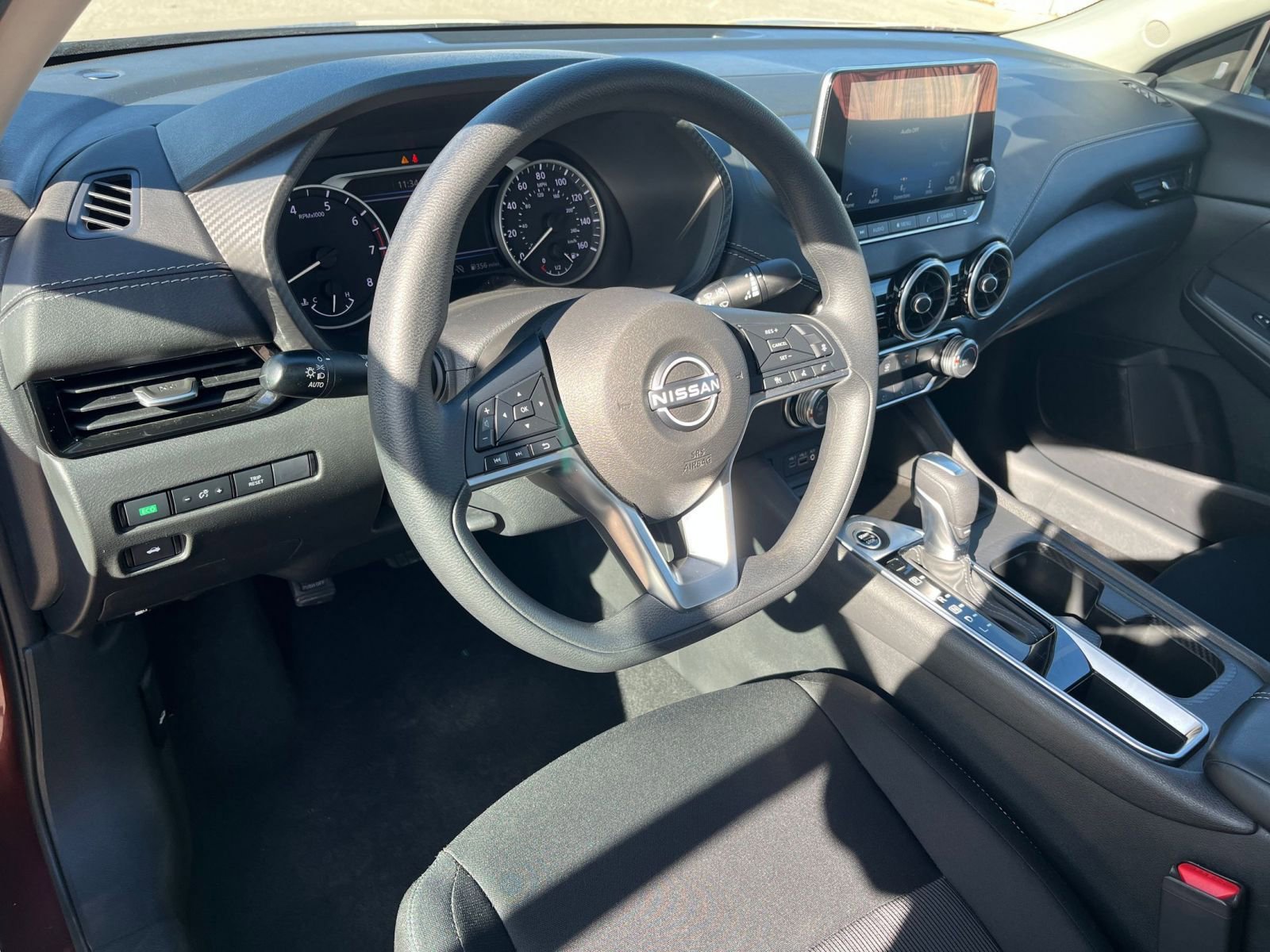 Thumbnail: 2025 Nissan Sentra - 33