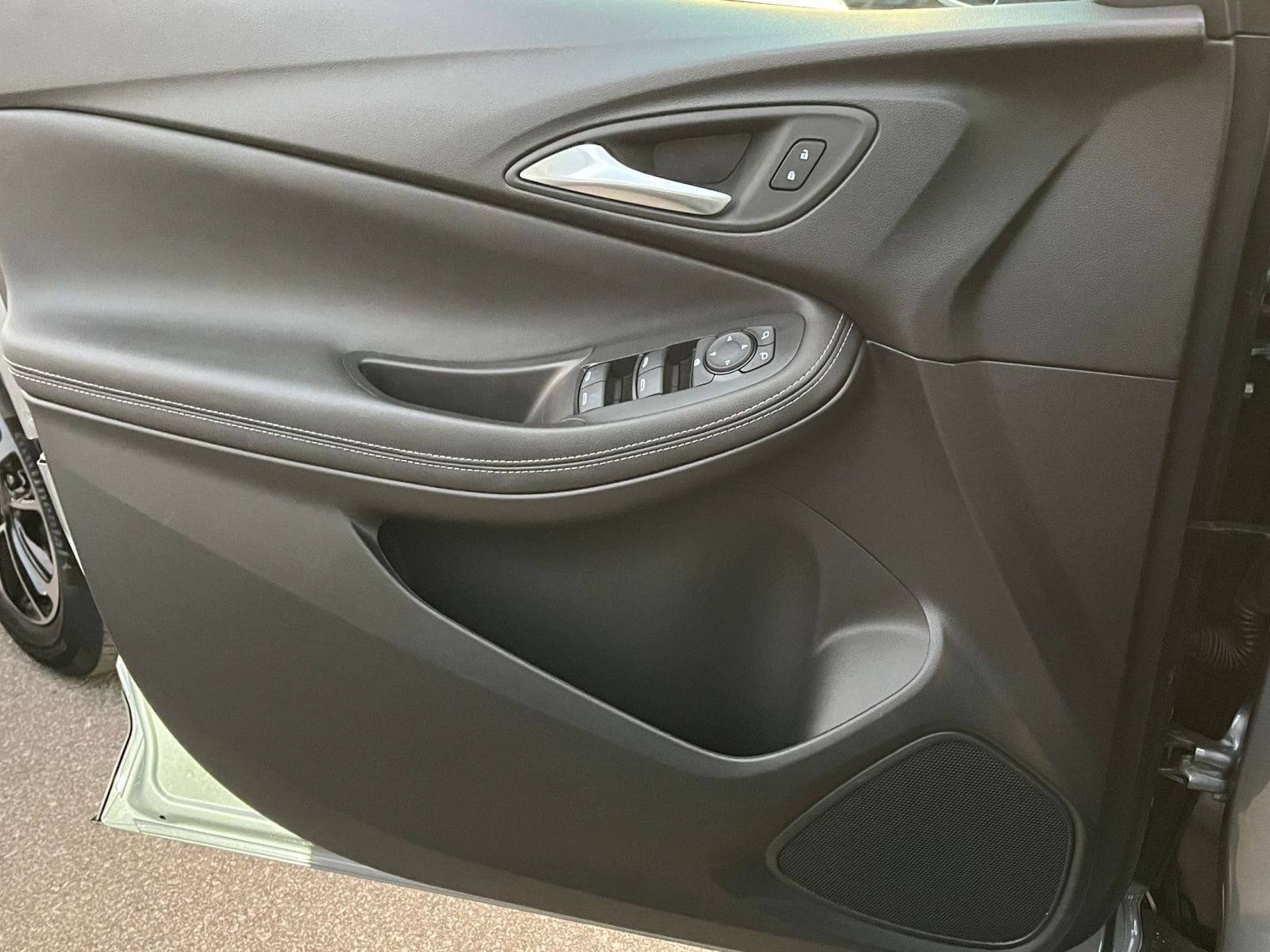 Thumbnail: 2025 Buick Encore GX - 20