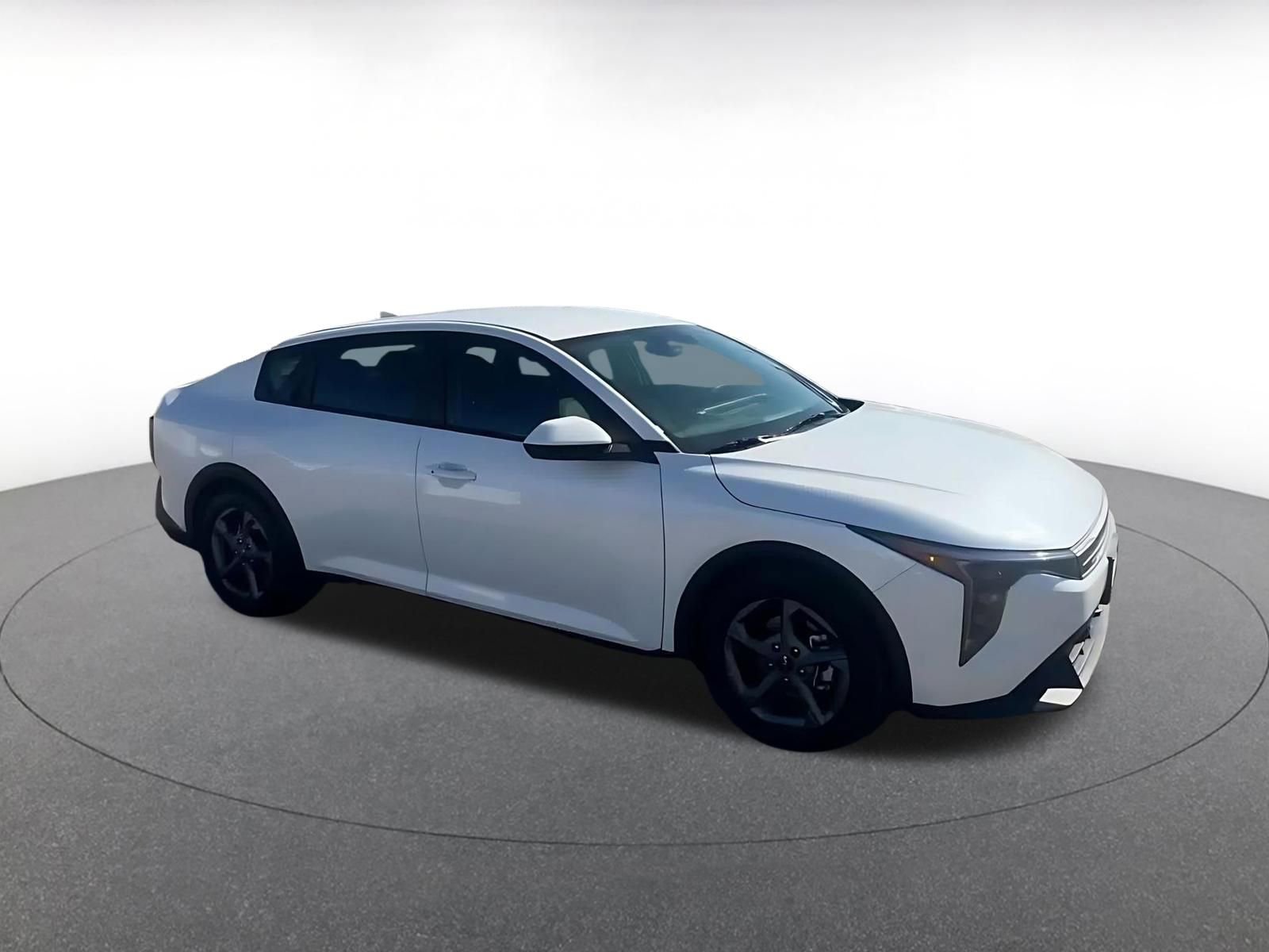 Thumbnail: 2025 Kia K4 - 2