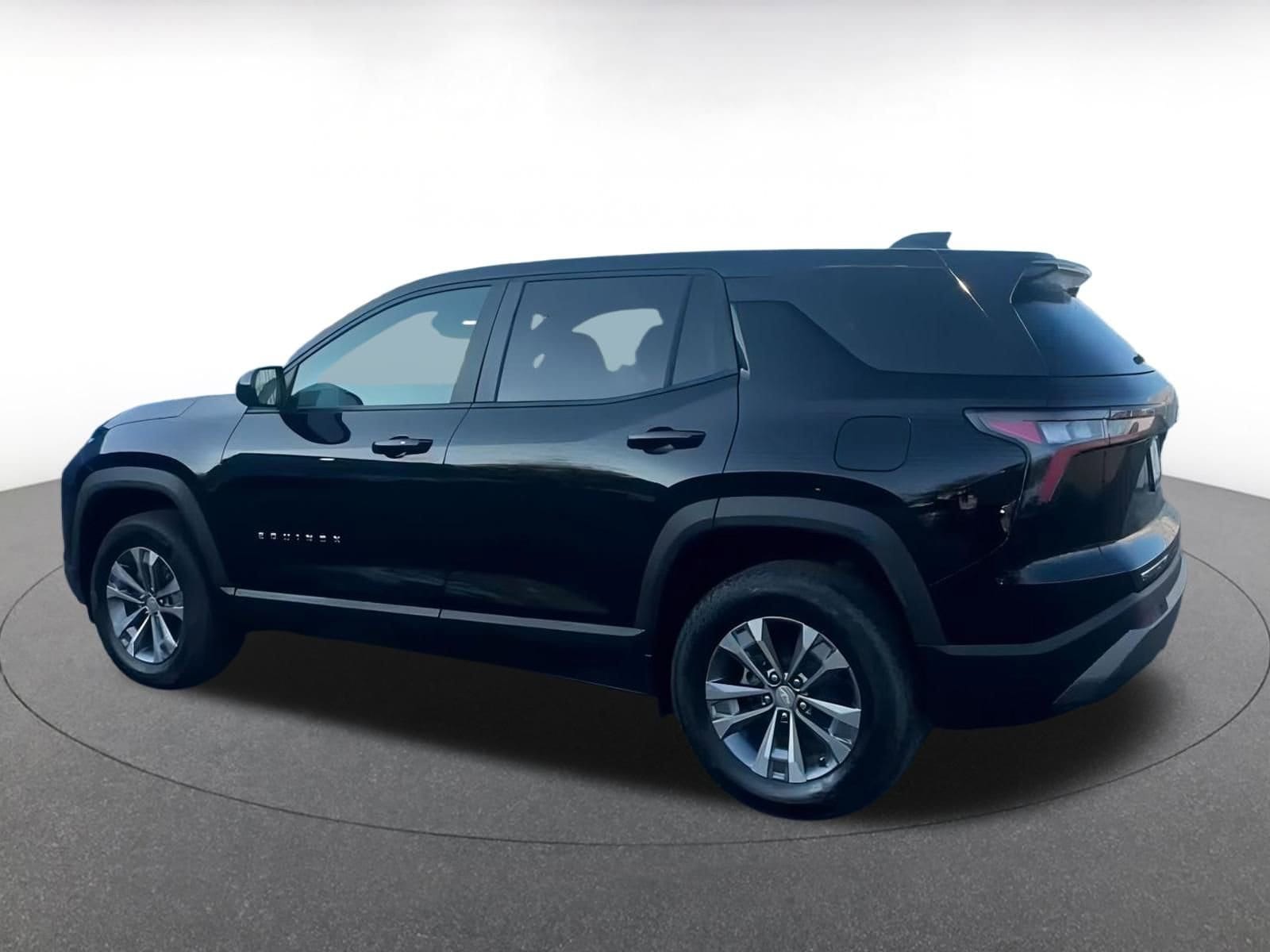 Thumbnail: 2025 Chevrolet Equinox - 10