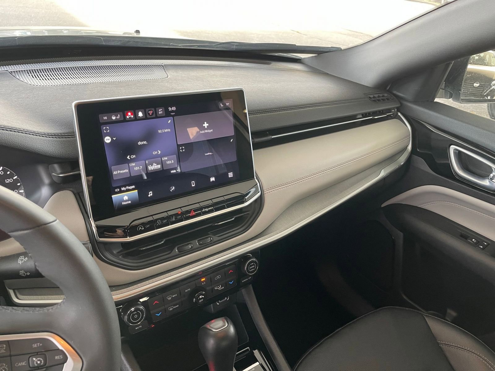 Thumbnail: 2025 Jeep Compass - 18