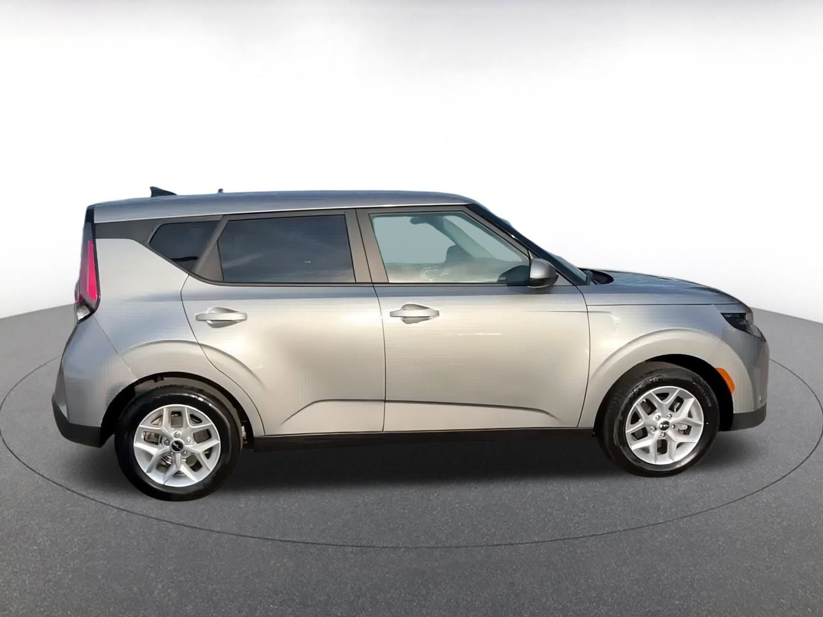Thumbnail: 2024 Kia Soul - 16