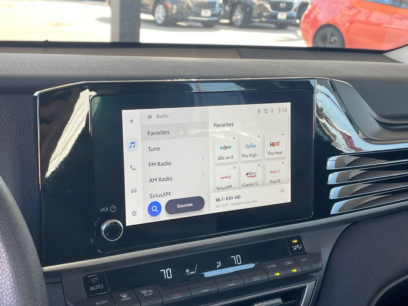 Thumbnail: 2025 Toyota Camry - 21