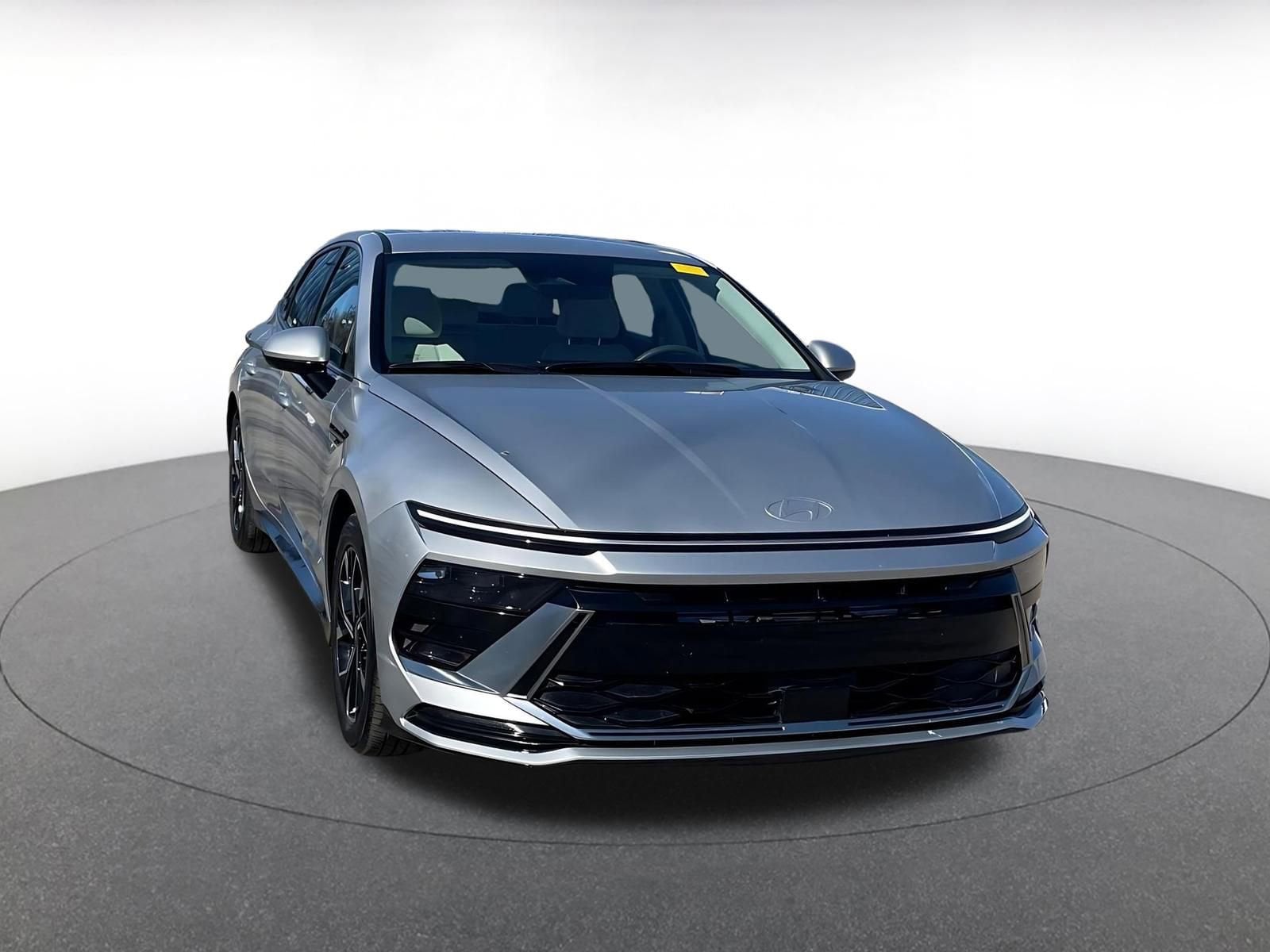 Thumbnail: 2025 Hyundai Sonata - 1