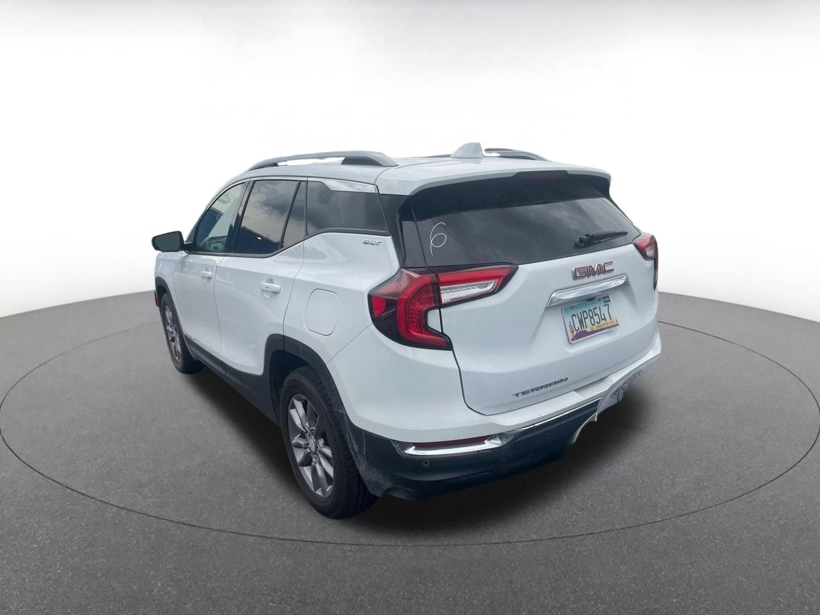 2023 GMC Terrain SLT 3