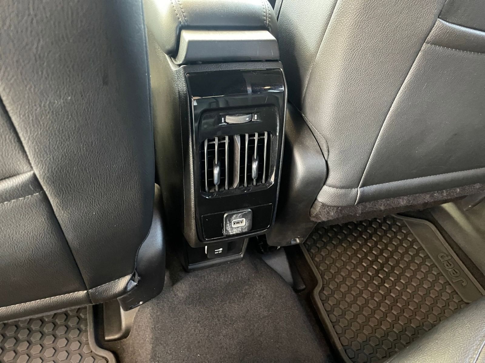 Thumbnail: 2025 Jeep Compass - 23