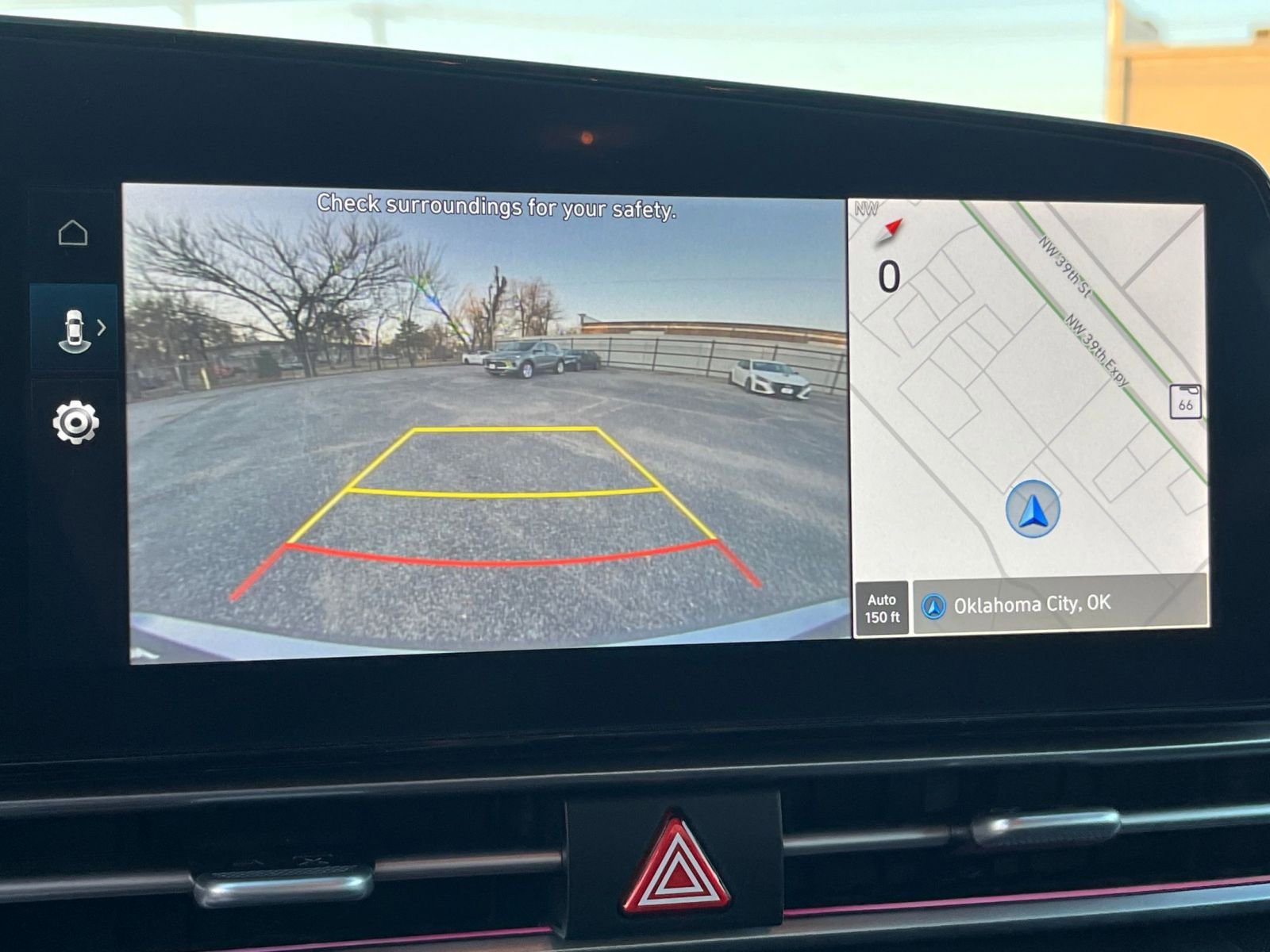 Thumbnail: 2025 Hyundai Elantra - 17