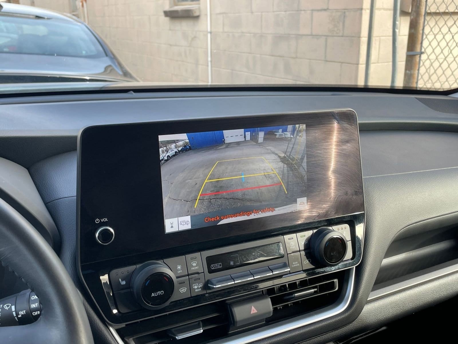 Thumbnail: 2025 Toyota Grand Highlander - 17