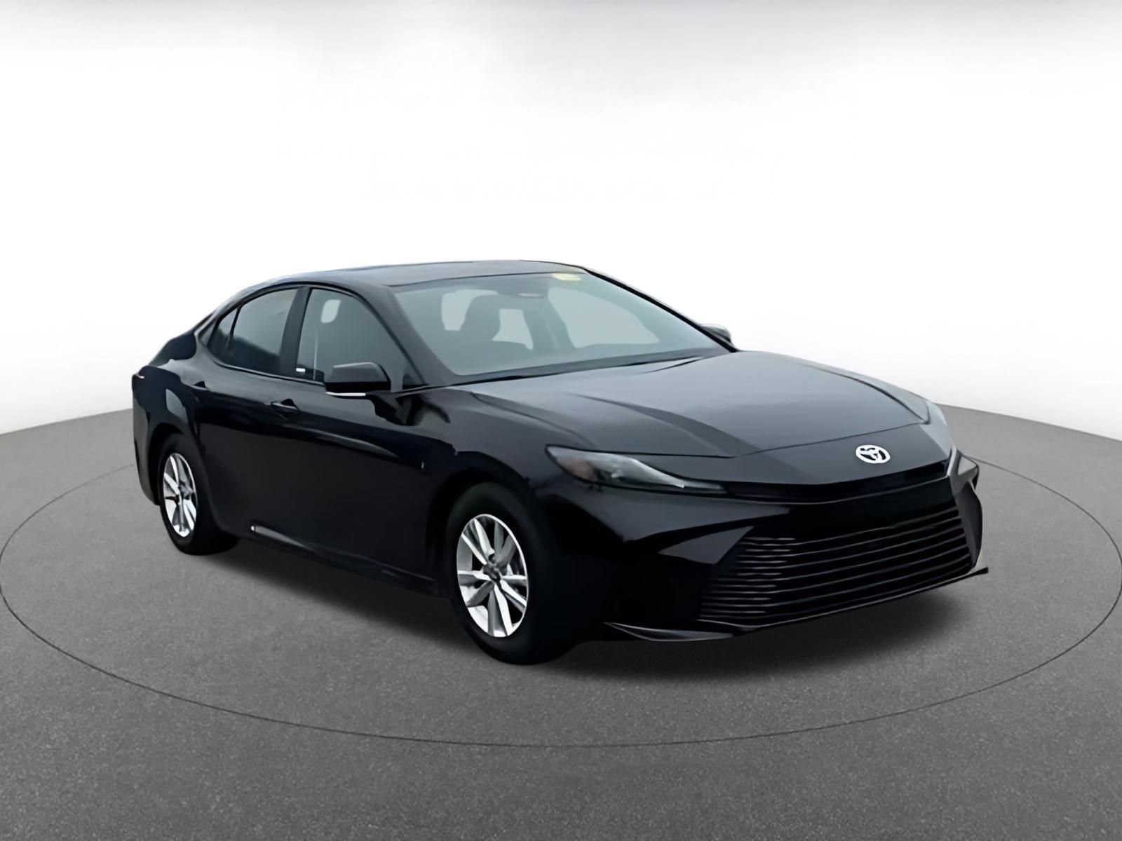 Thumbnail: 2025 Toyota Camry - 15