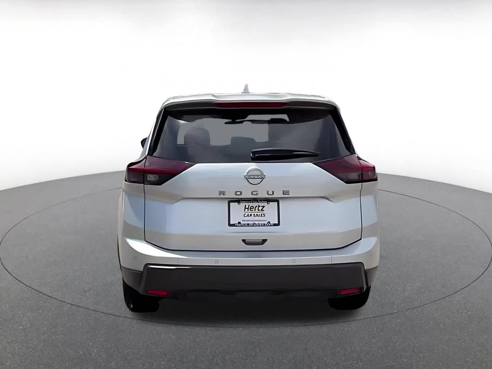 Thumbnail: 2025 Nissan Rogue - 10