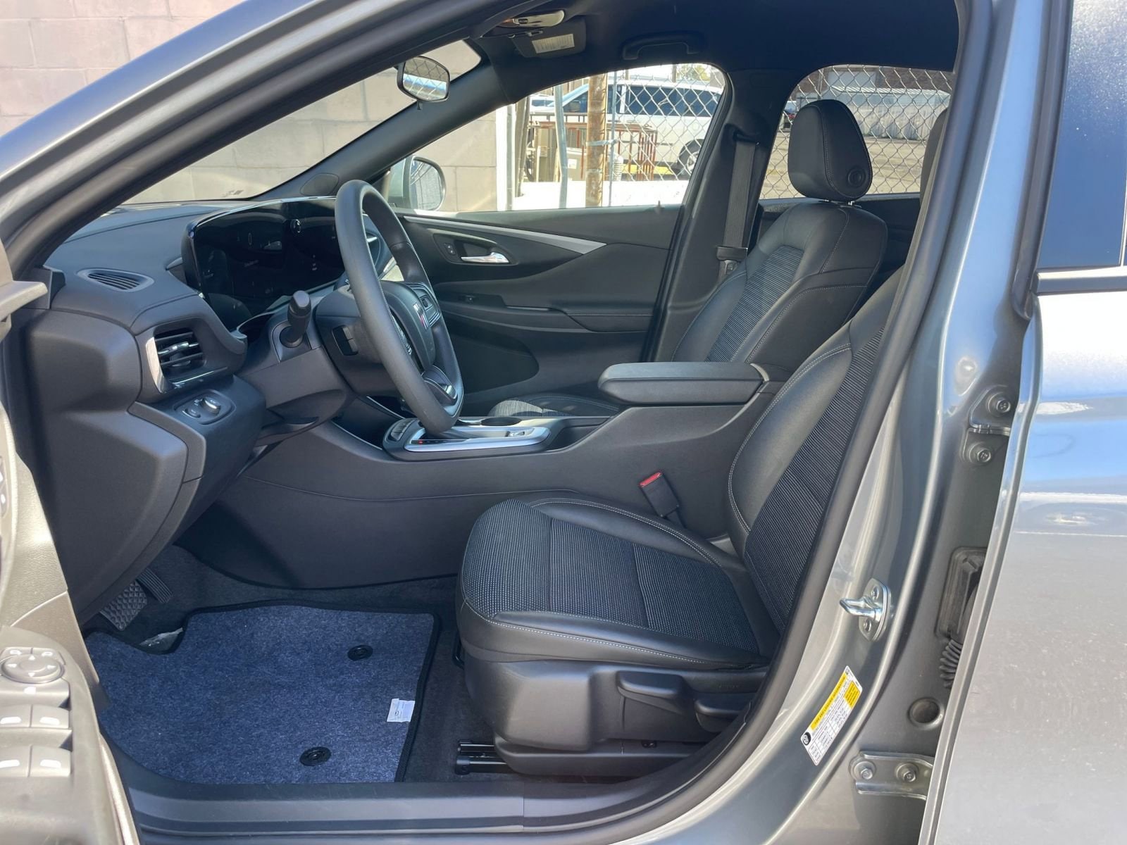 Thumbnail: 2025 Buick Envista - 24