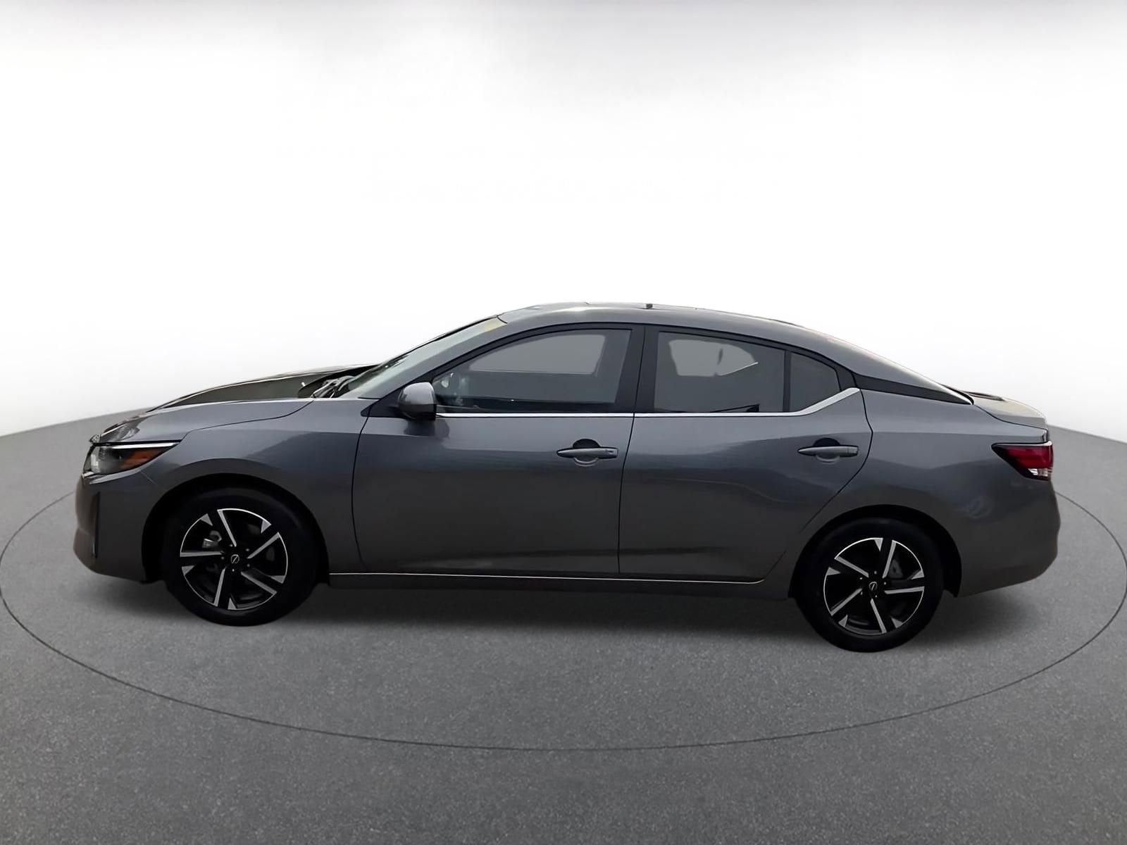 Thumbnail: 2025 Nissan Sentra - 9