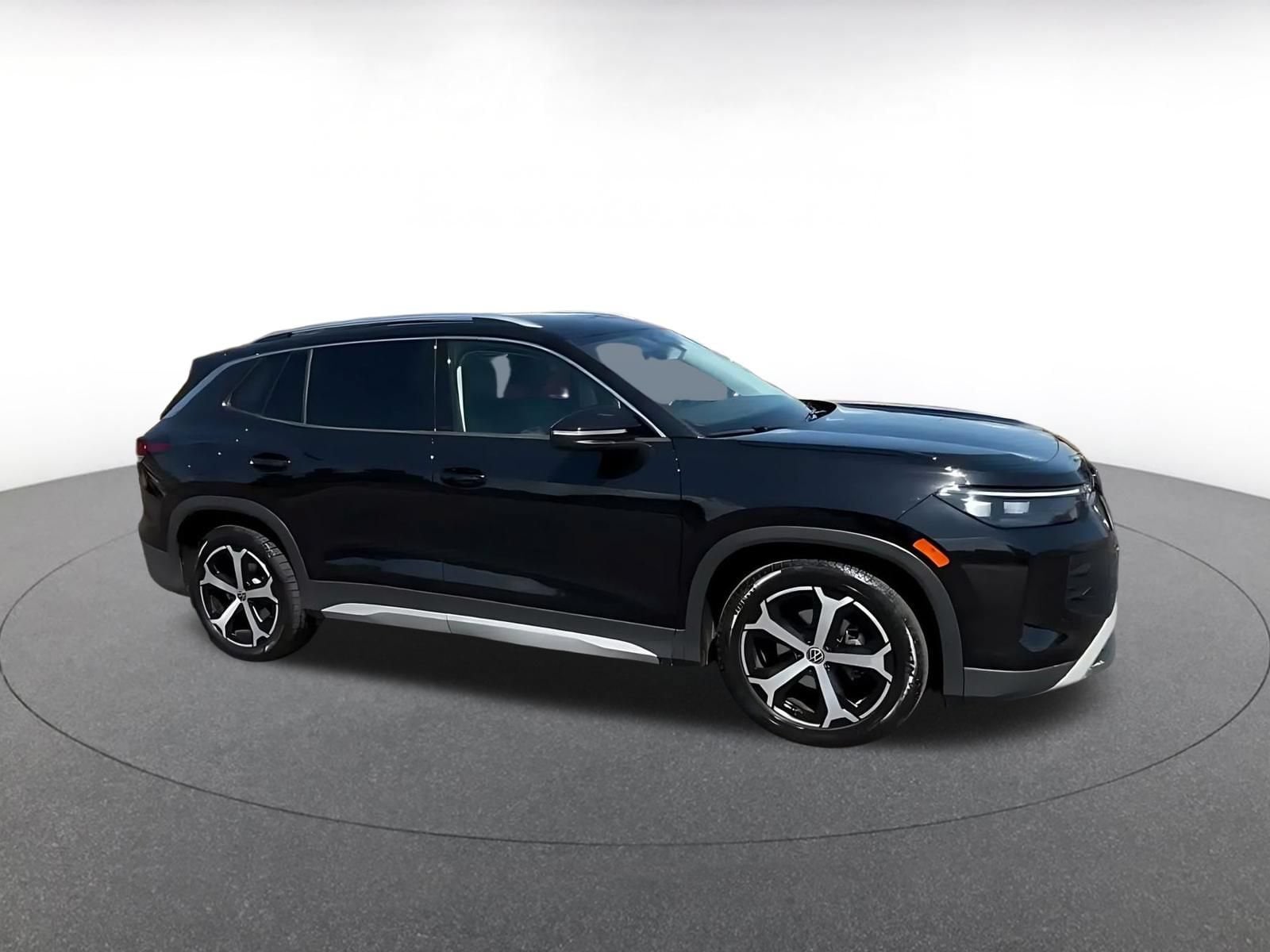 Thumbnail: 2026 Volkswagen Tiguan - 2