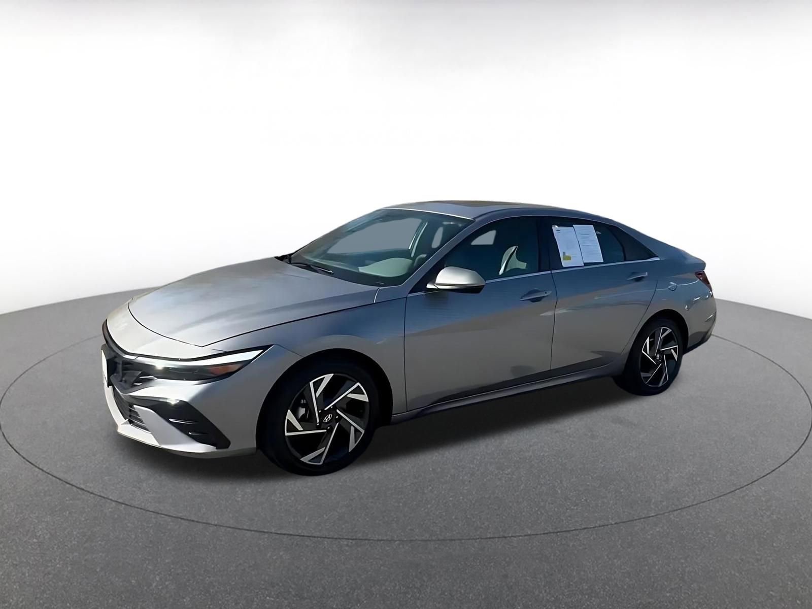 Thumbnail: 2025 Hyundai Elantra - 8