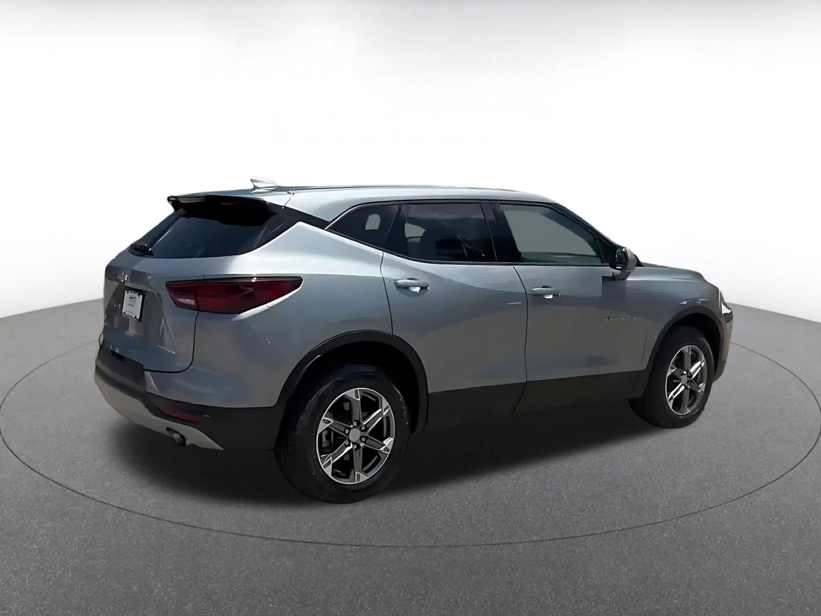 Thumbnail: 2025 Chevrolet Blazer - 15