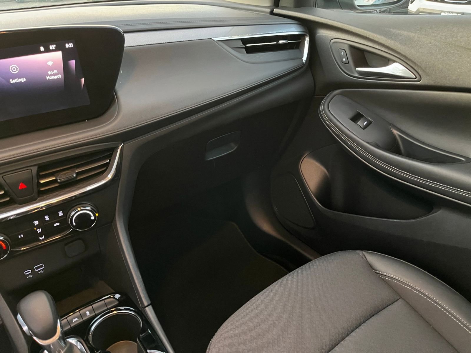 Thumbnail: 2025 Buick Encore GX - 34