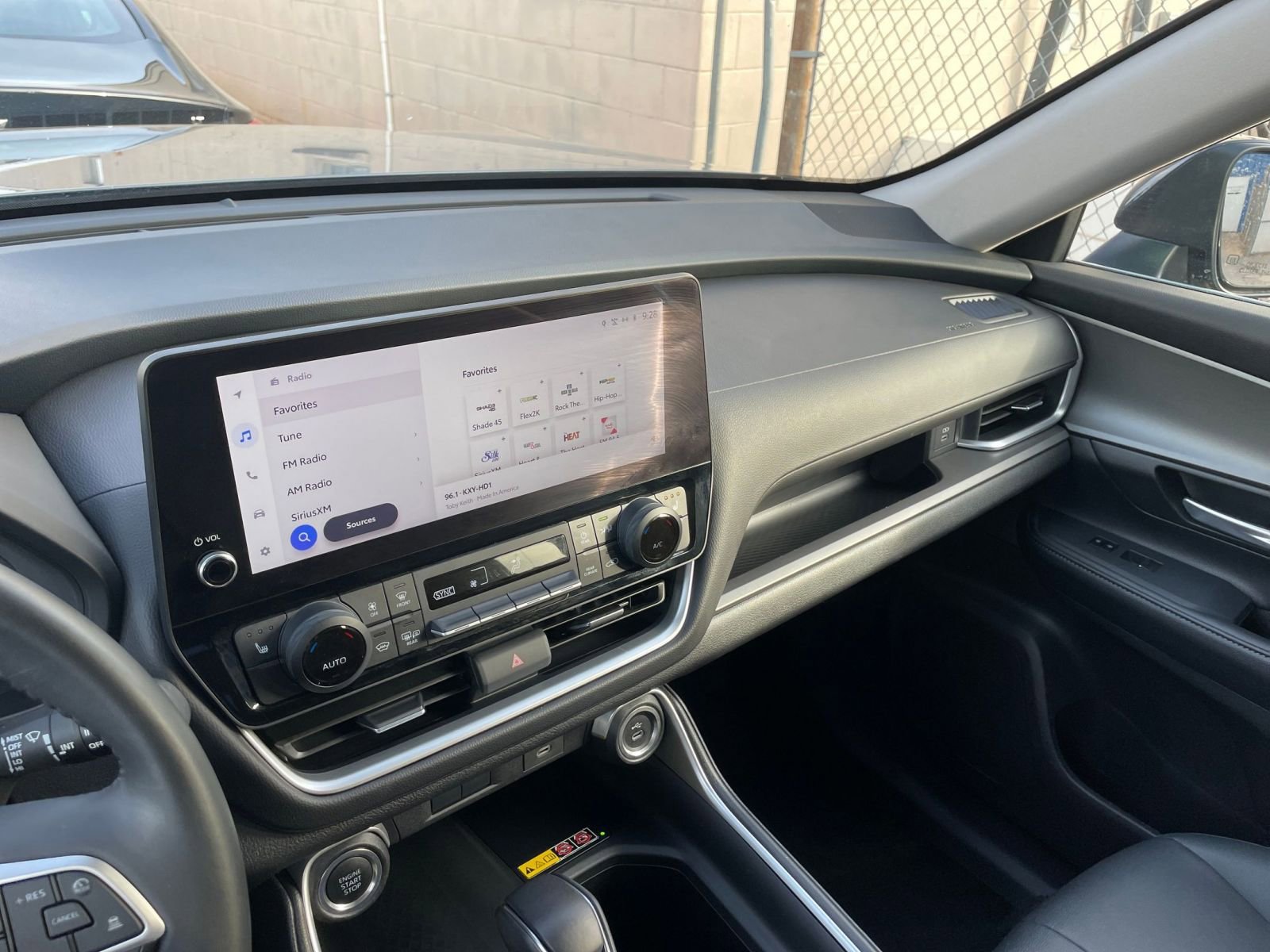 Thumbnail: 2025 Toyota Grand Highlander - 18