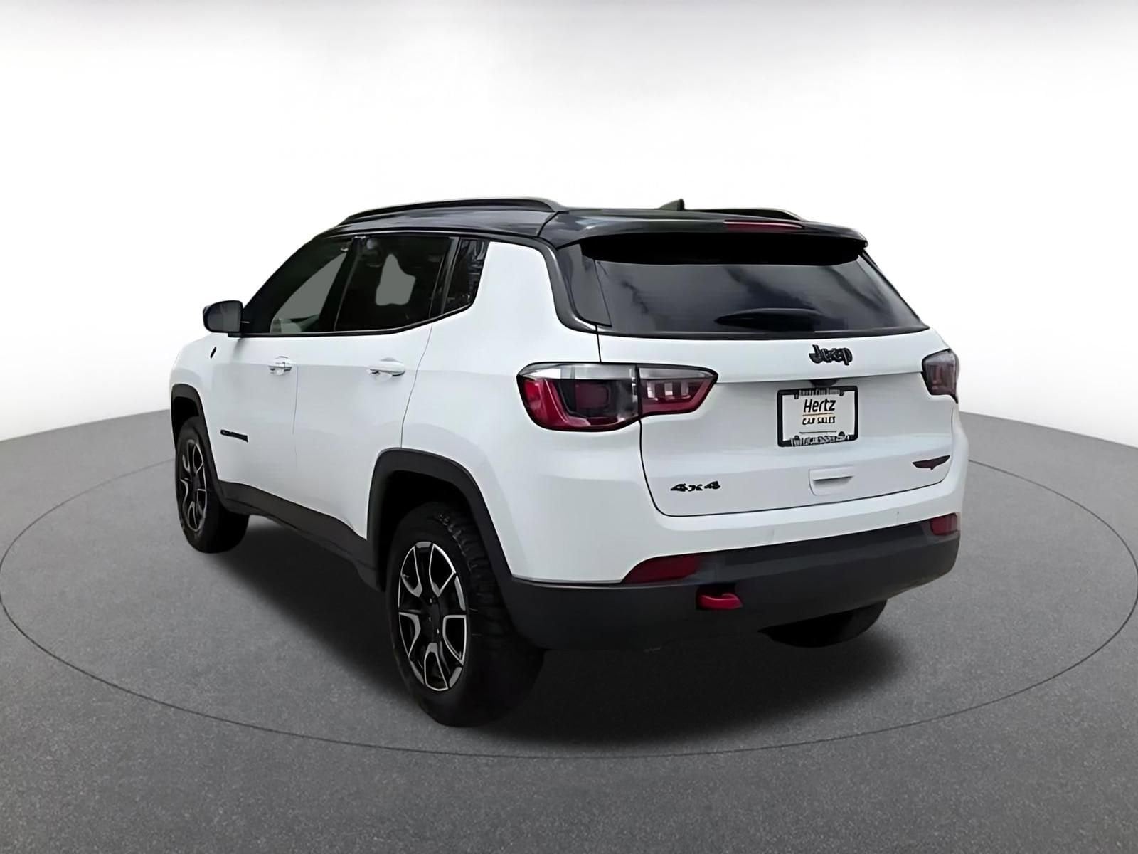 Thumbnail: 2025 Jeep Compass - 11