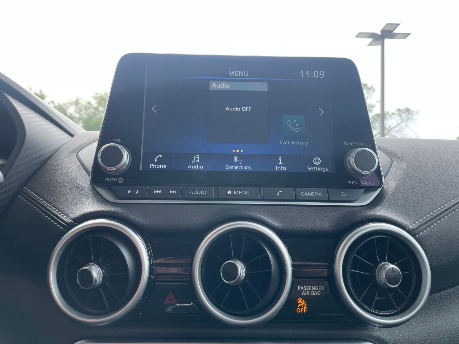 Thumbnail: 2024 Nissan Sentra - 21