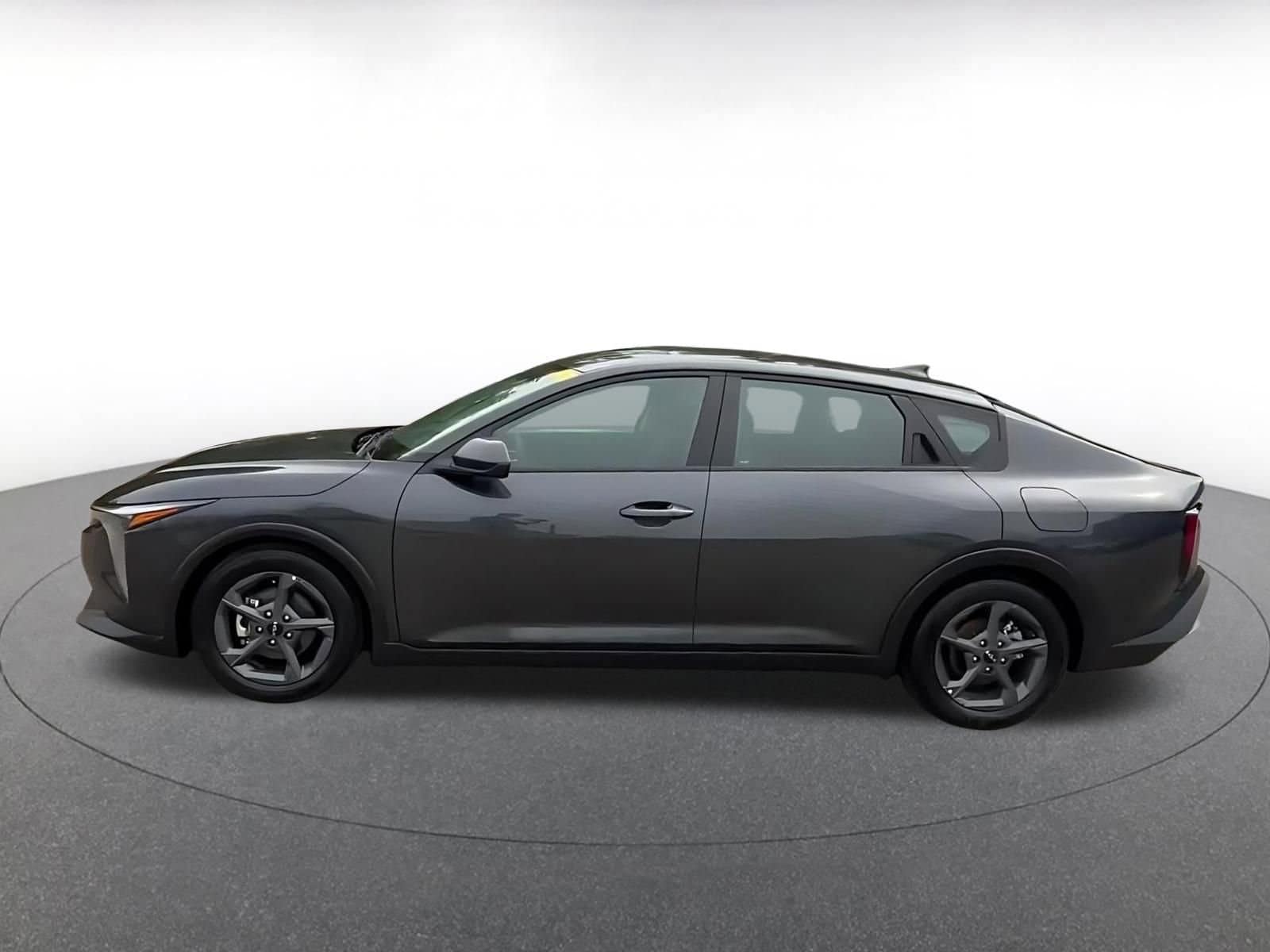Thumbnail: 2025 Kia K4 - 10
