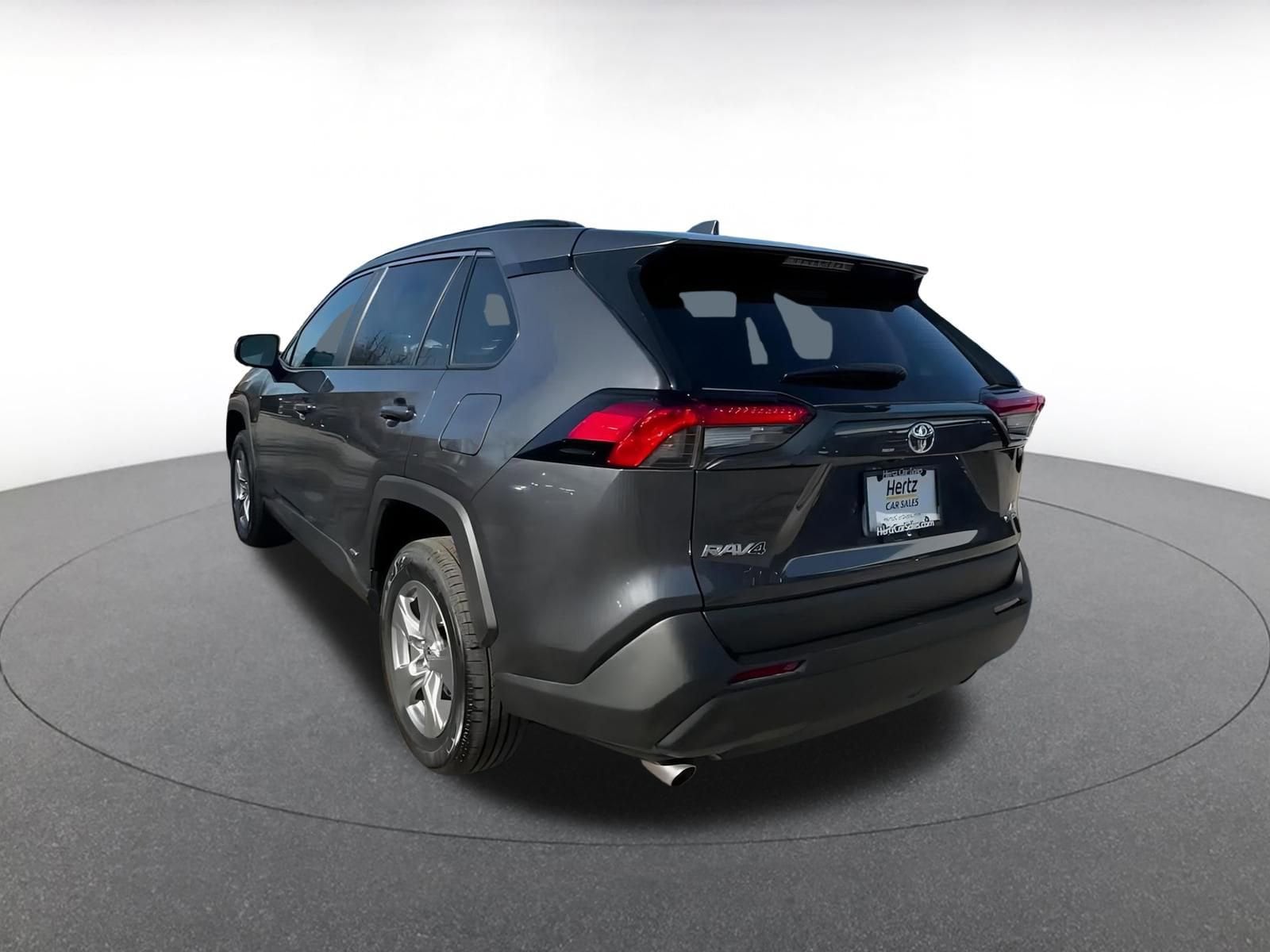 Thumbnail: 2025 Toyota RAV4 - 11