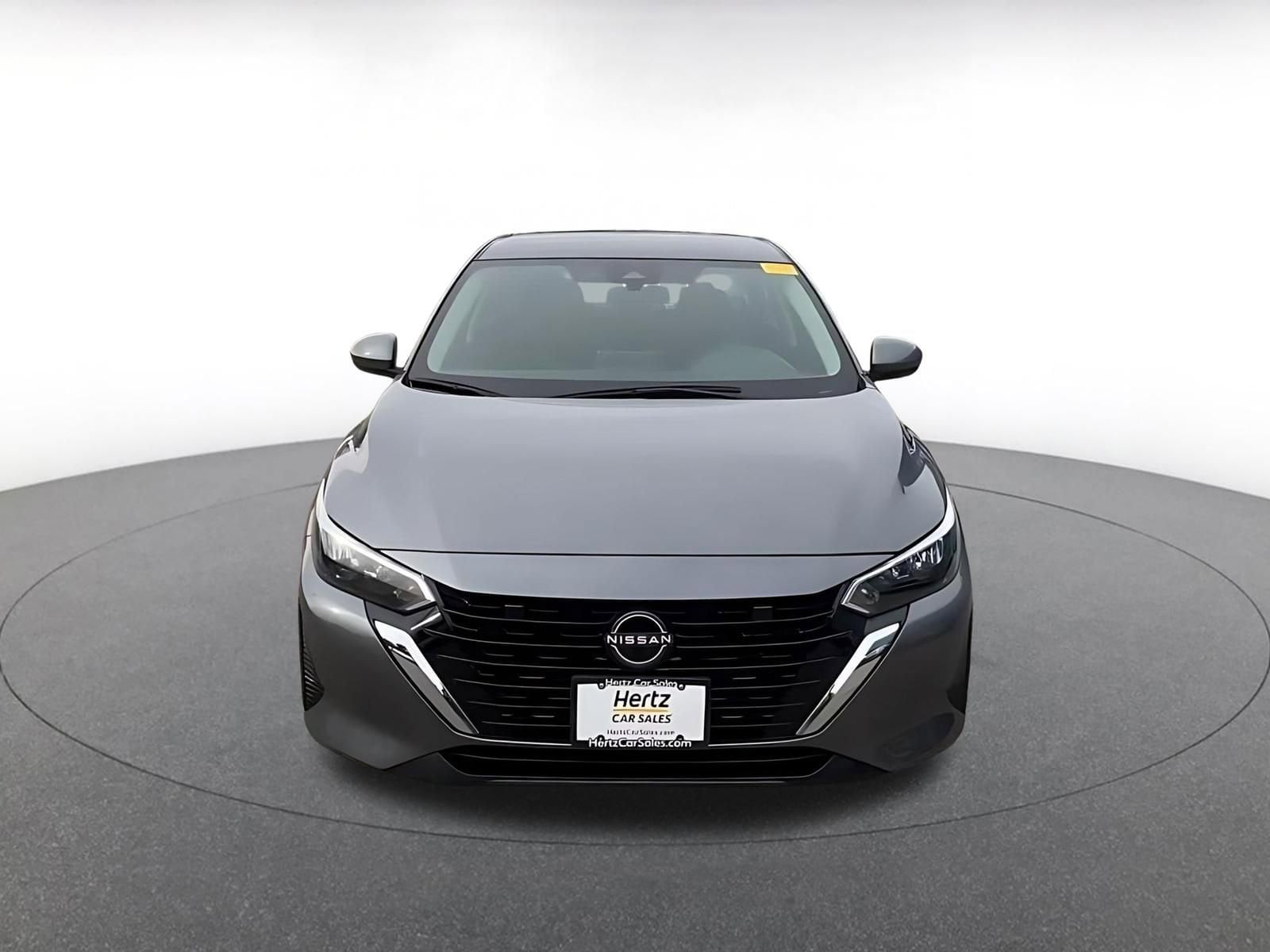 Thumbnail: 2025 Nissan Sentra - 4
