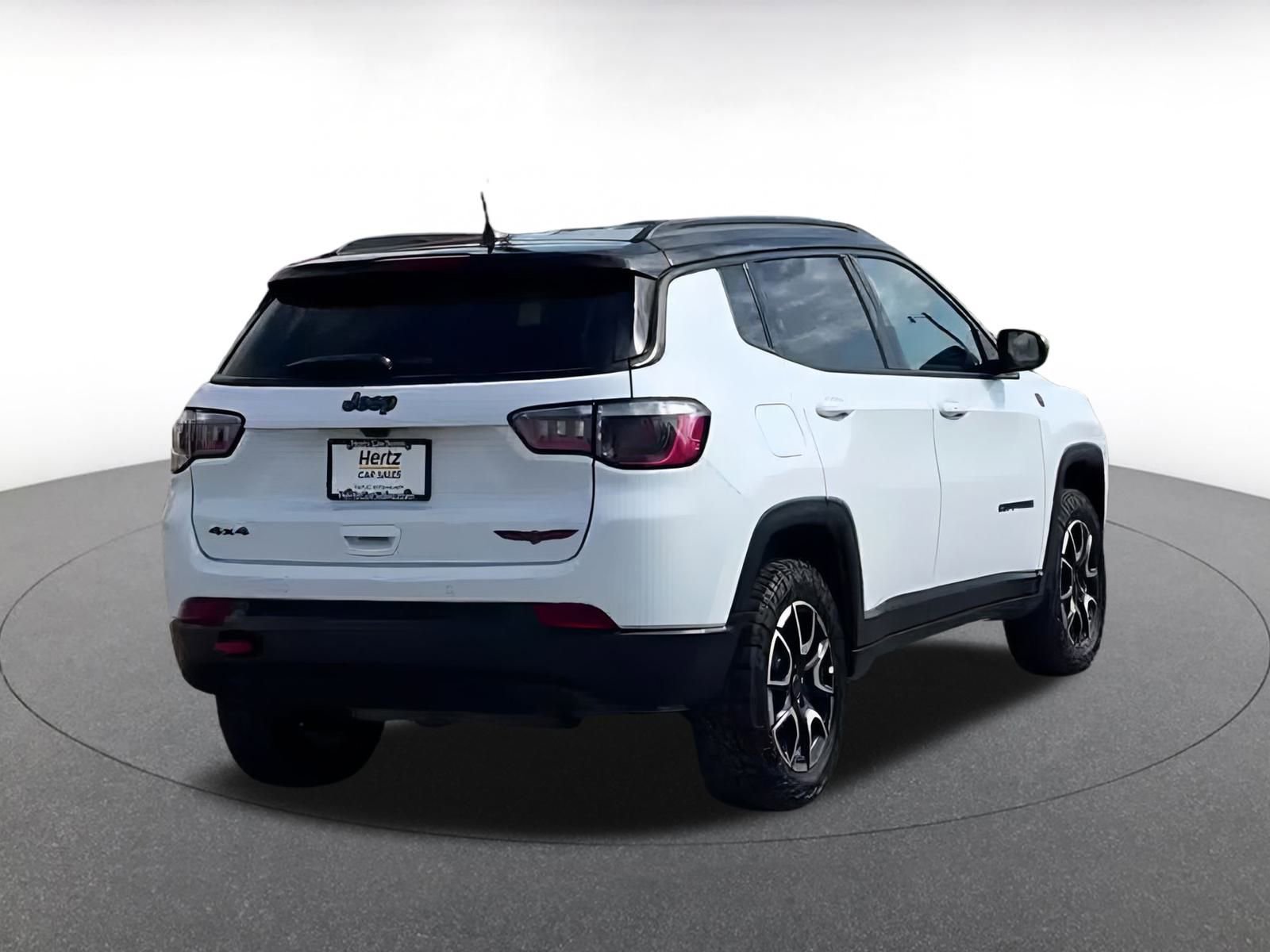 Thumbnail: 2025 Jeep Compass - 14