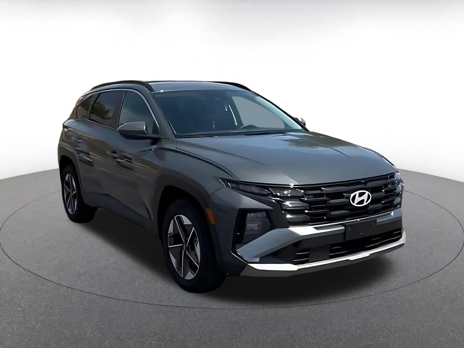 Thumbnail: 2026 Hyundai Tucson - 3