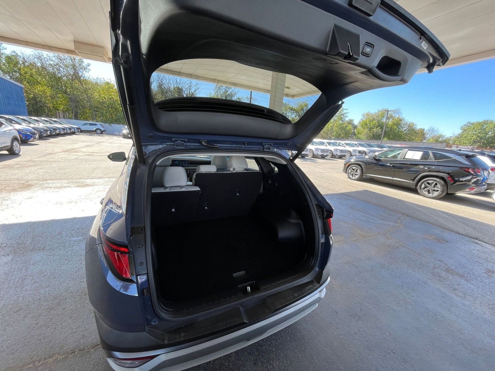 Thumbnail: 2025 Hyundai Tucson - 31