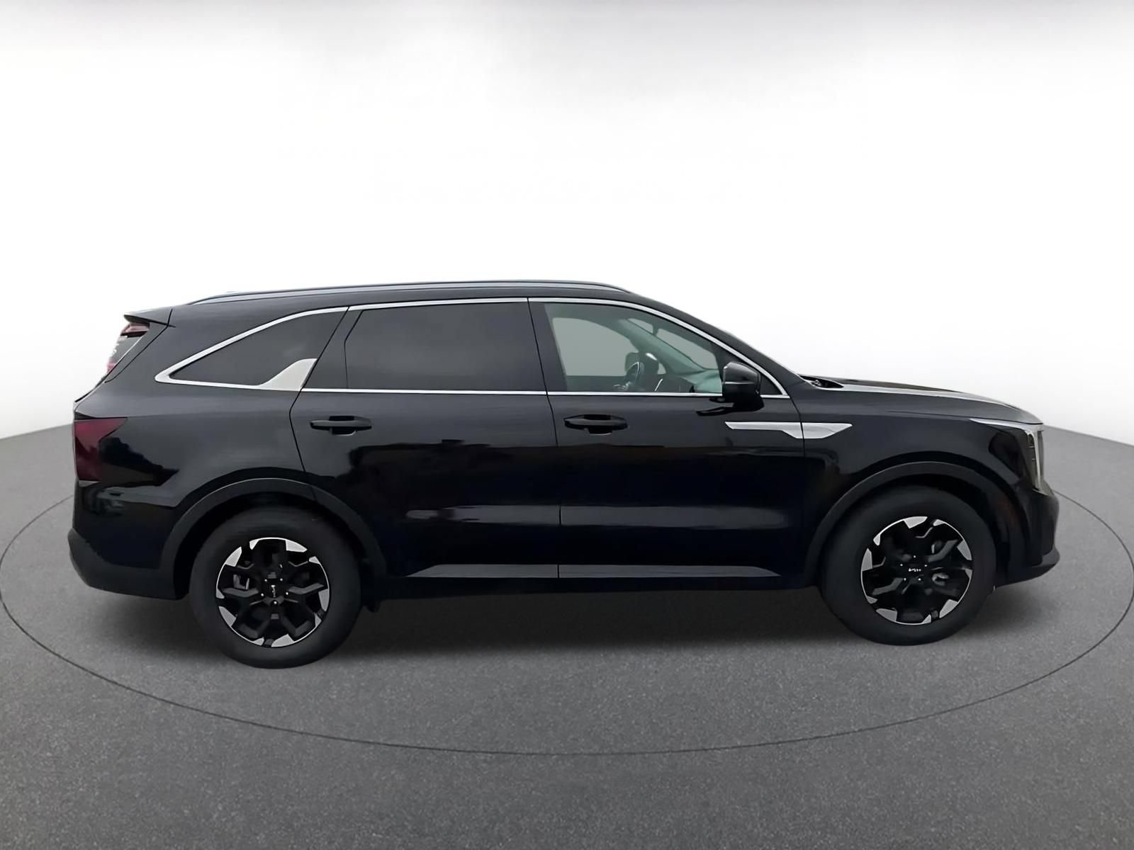 Thumbnail: 2024 Kia Sorento - 15