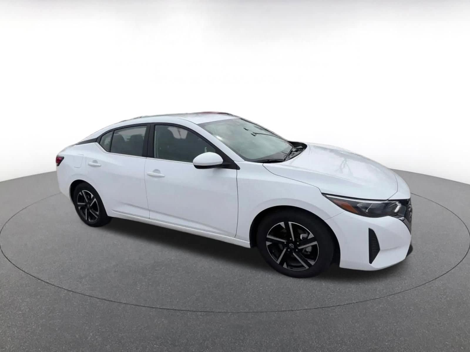 Thumbnail: 2025 Nissan Sentra - 2