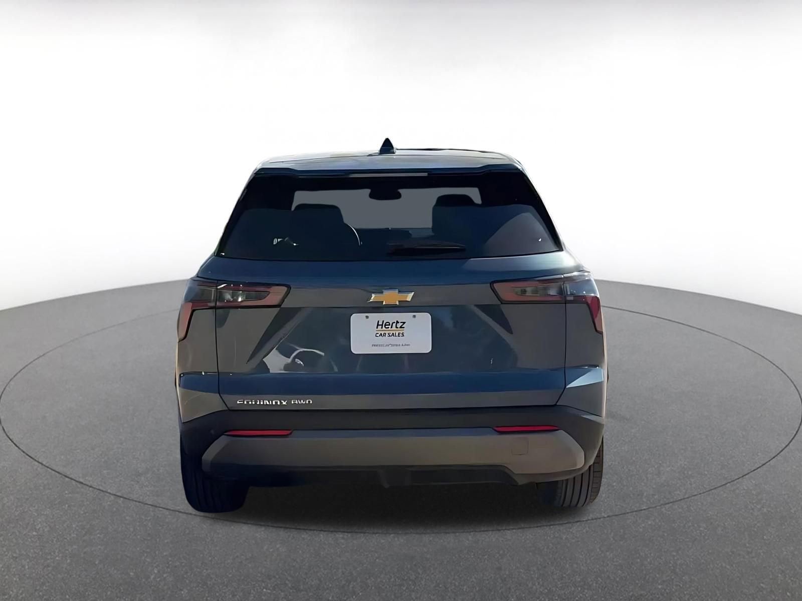 Thumbnail: 2025 Chevrolet Equinox - 12