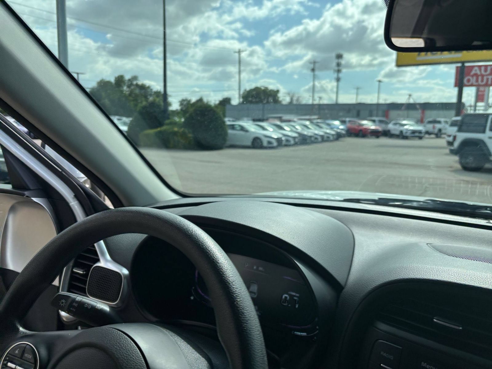 Thumbnail: 2025 Kia Soul - 31