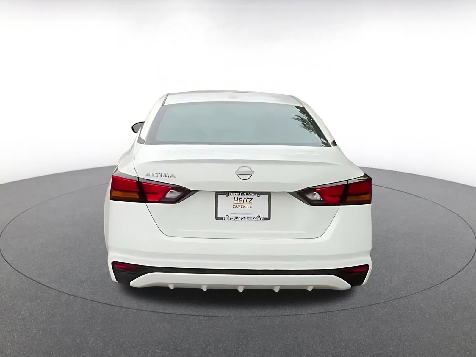 Thumbnail: 2025 Nissan Altima - 12