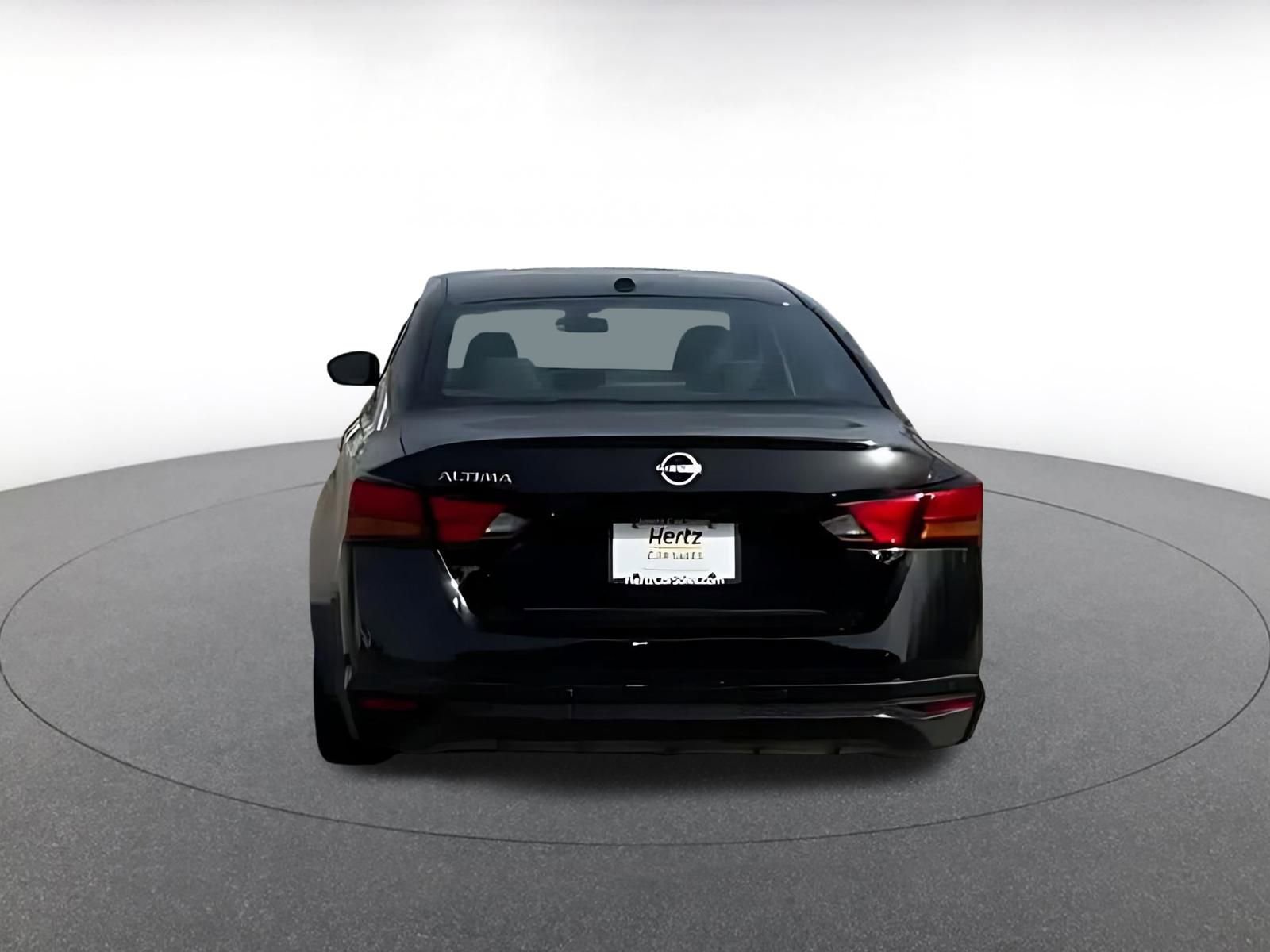 Thumbnail: 2025 Nissan Altima - 11