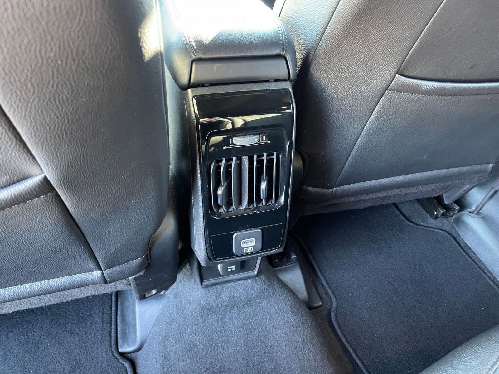 Thumbnail: 2025 Jeep Compass - 22