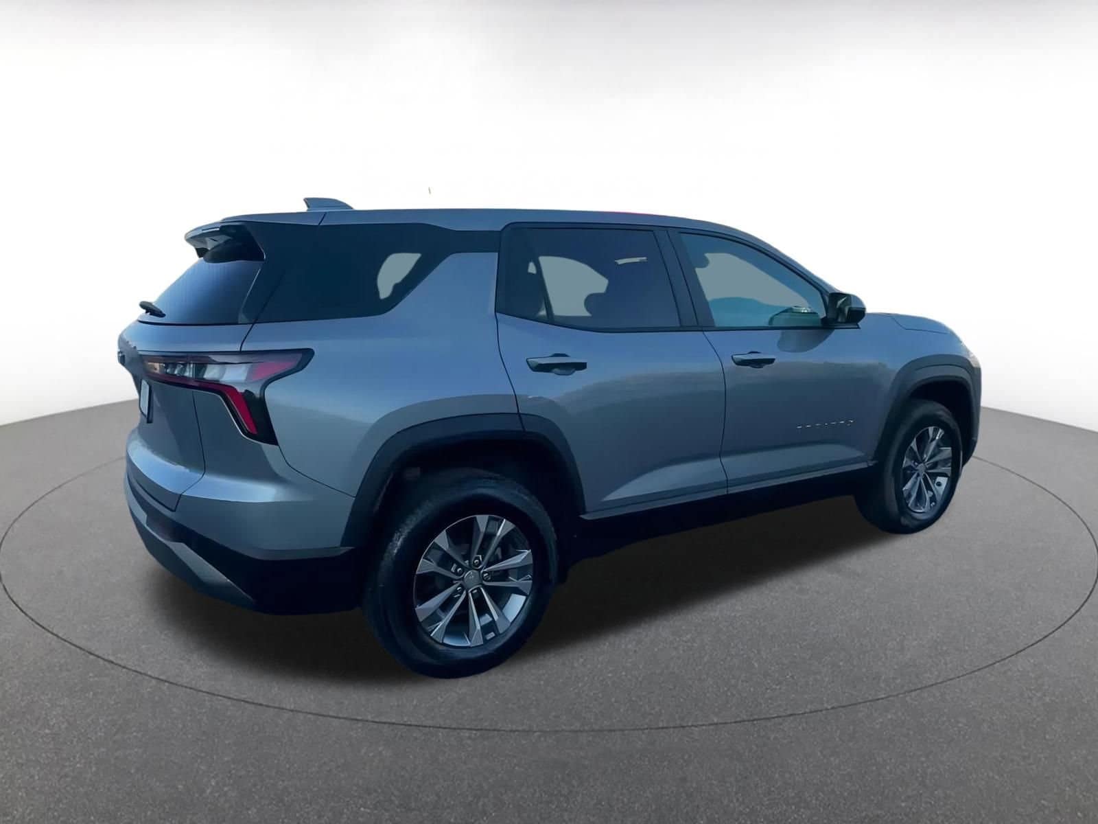 Thumbnail: 2025 Chevrolet Equinox - 15