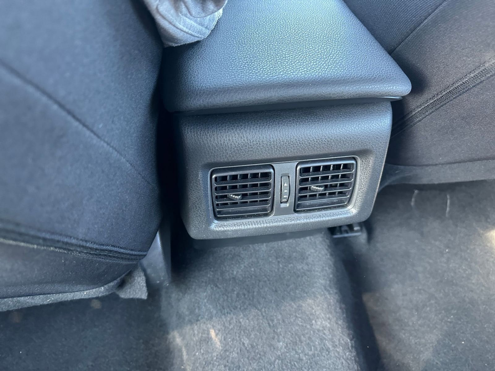 Thumbnail: 2025 Toyota Camry - 23