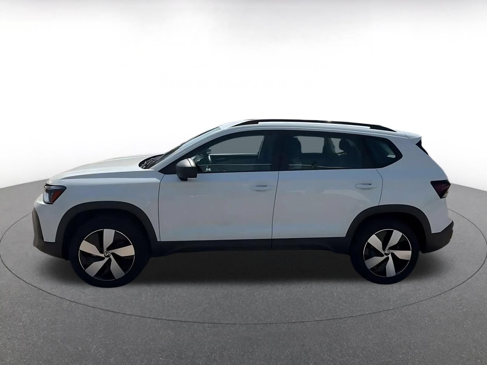 Thumbnail: 2026 Volkswagen Taos - 9