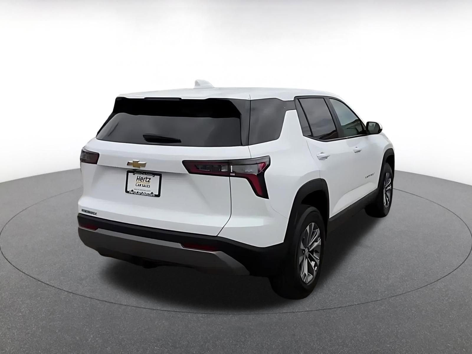 Thumbnail: 2025 Chevrolet Equinox - 15