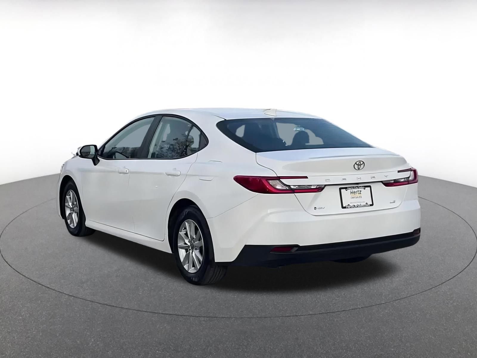 Thumbnail: 2025 Toyota Camry - 11