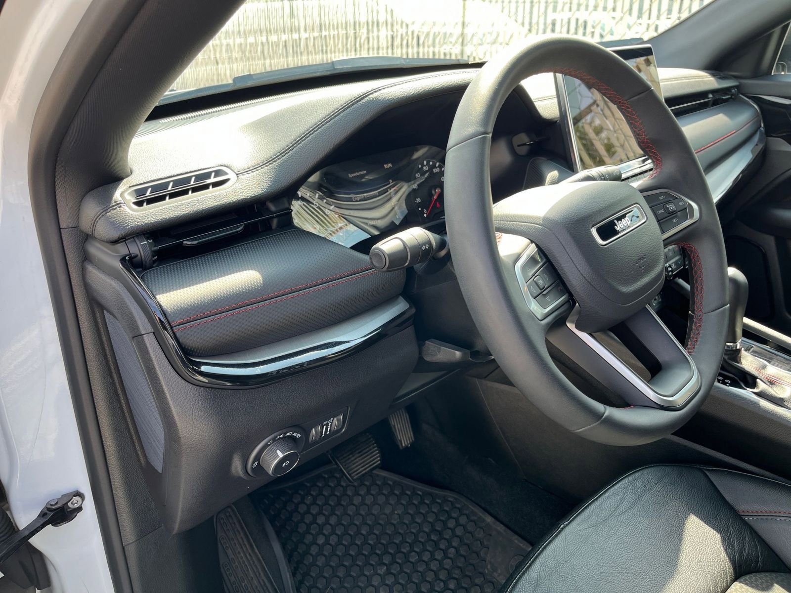 Thumbnail: 2025 Jeep Compass - 33